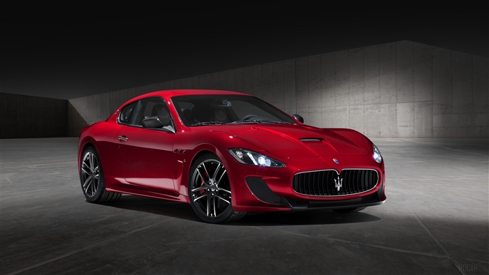 Red 2014 Maserati Granturismo MC Stradale 4K