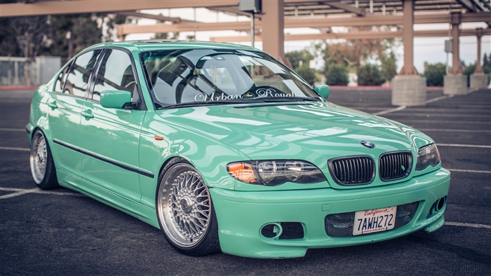 Mint Green BMW E46 325i Stance 4K