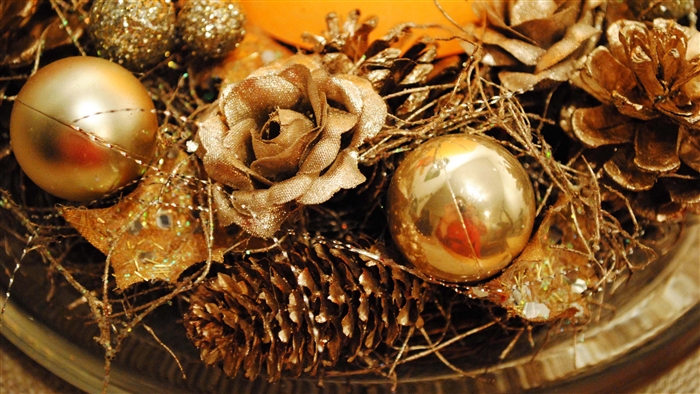 Golden Christmas Decorations with Pinecones and Ornaments 4K