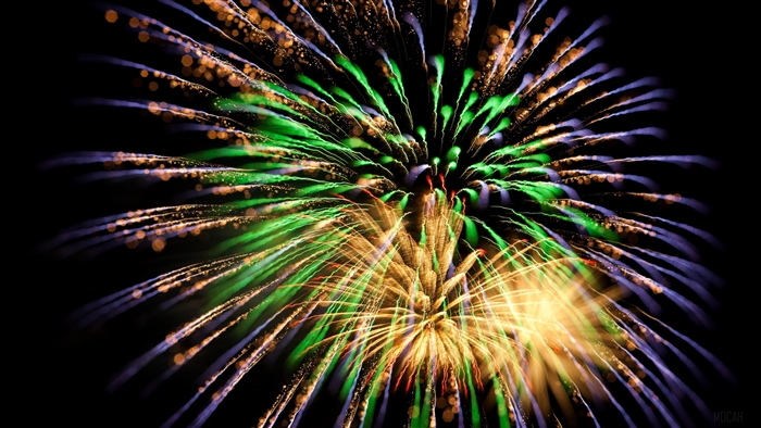 Green and gold fireworks display 4K