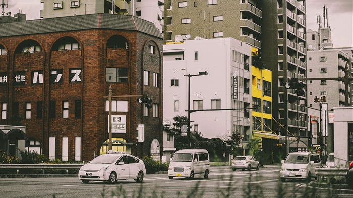 City street with cars and buildings 4K