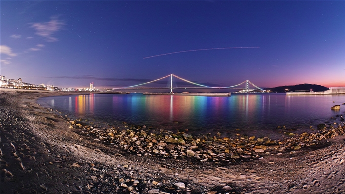 Akashi-Kaikyo Bridge at dusk, Japan 4K
