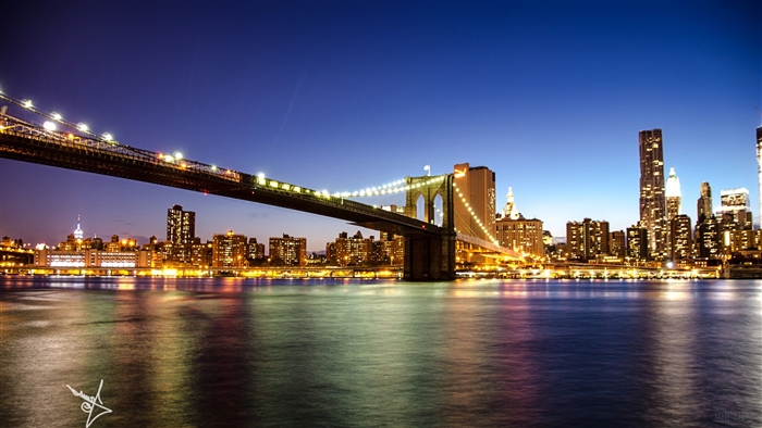 Brooklyn Bridge at Night, New York City 4K