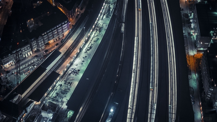 Night city train routes 4K