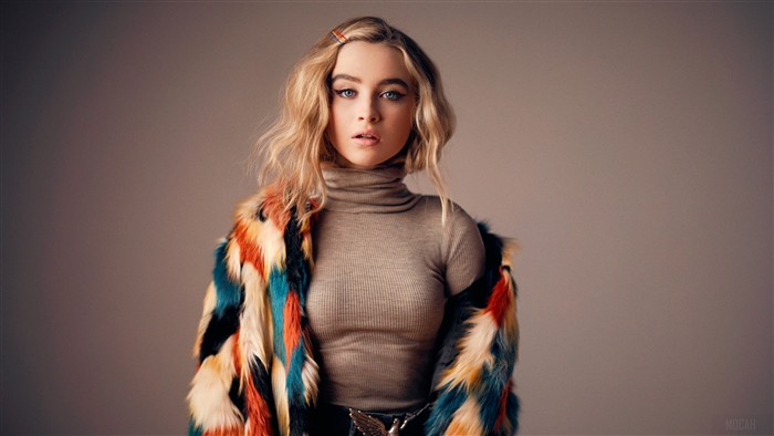 Sabrina Carpenter