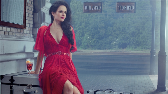 Eva Green at a Train Station