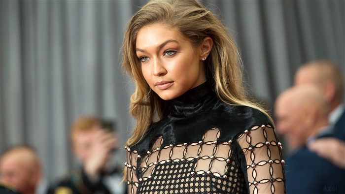 Gigi Hadid in 4K
