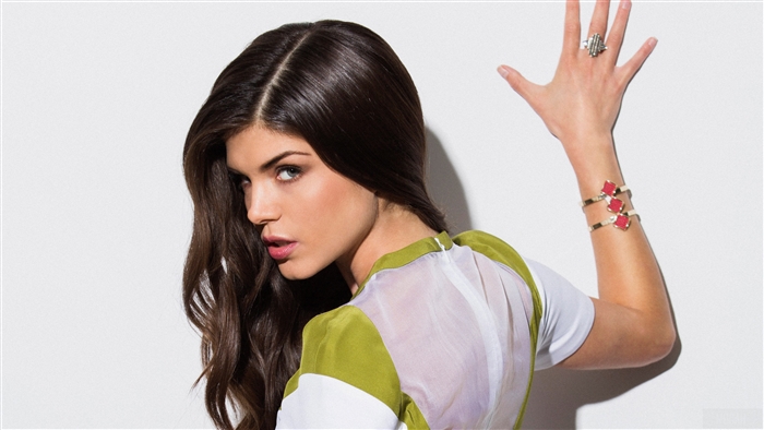 Marie Avgeropoulos 4K