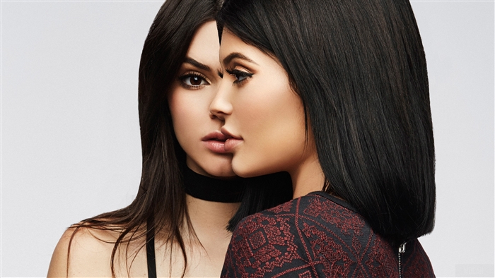 Kendall and Kylie Jenner for PacSun 4K