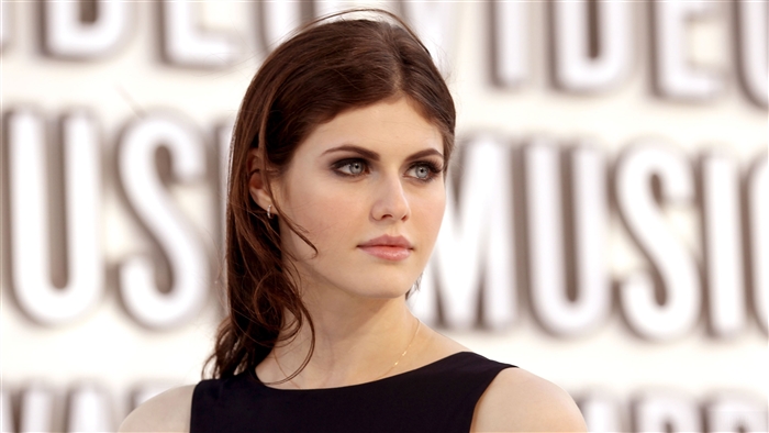 Alexandra Daddario 4K
