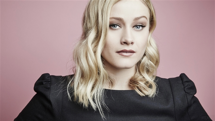 Olivia Taylor Dudley