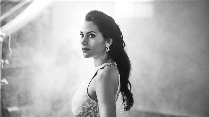 Inbar Lavi