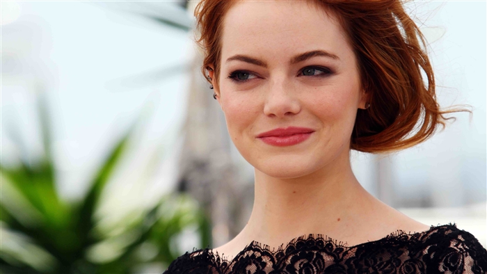 Emma Stone smiling 4K