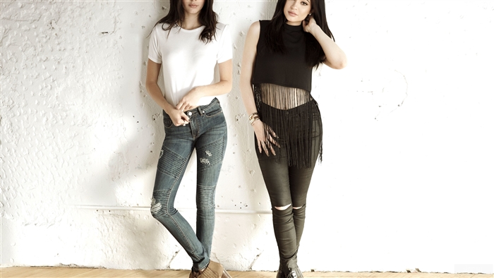Kylie And Kendall Jenner PacSun Holiday Collection