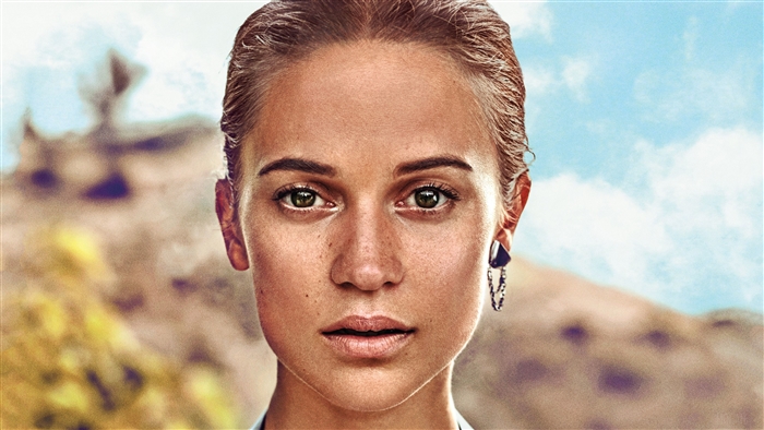 Alicia Vikander Vogue 2019