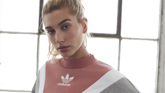 Hailey Baldwin for Adidas 4K