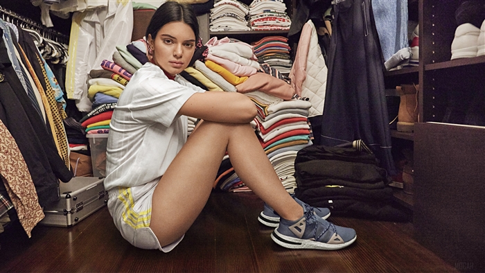 Kendall Jenner from Adidas 2019 4K
