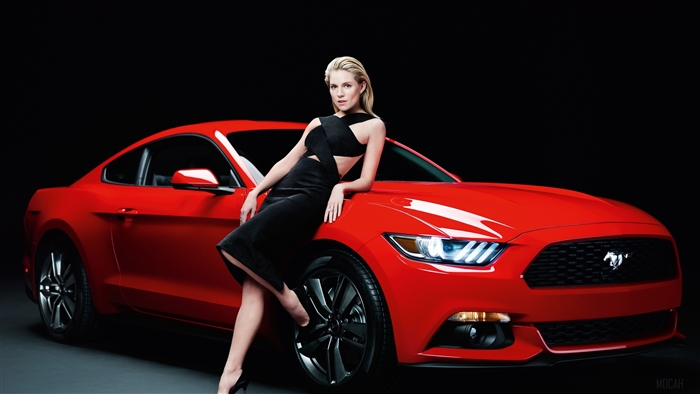 Sienna Miller with Ford Mustang 4K