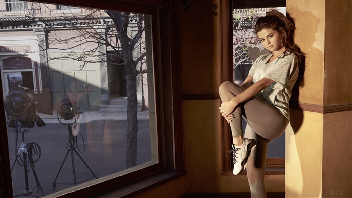 Selena Gomez in Puma Defy Sneaker 4K