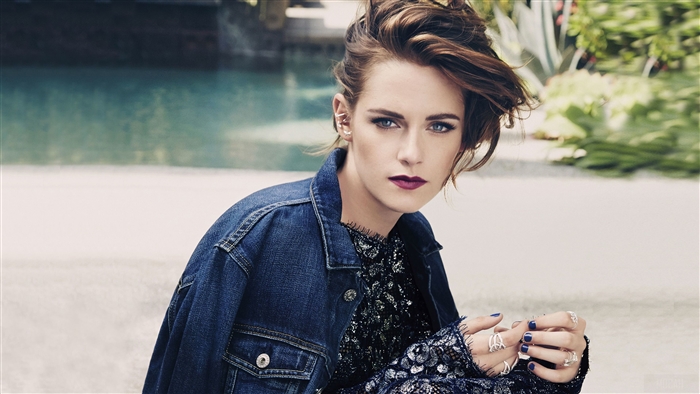 Kristen Stewart in Marie Claire 4K