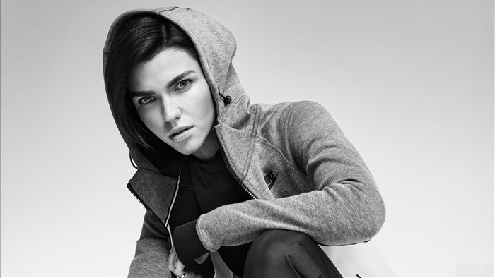 Ruby Rose wearing Nike hoodie