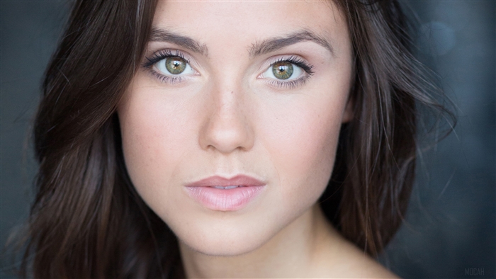 Poppy Drayton