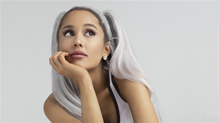 Ariana Grande for Reebok 2019 4K