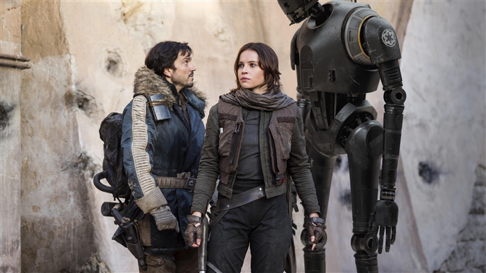 Jyn Erso and K-2SO from Rogue One: A Star Wars Story 4K