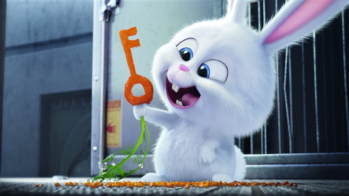 Snowball the bunny from The Secret Life of Pets holding a carrot key