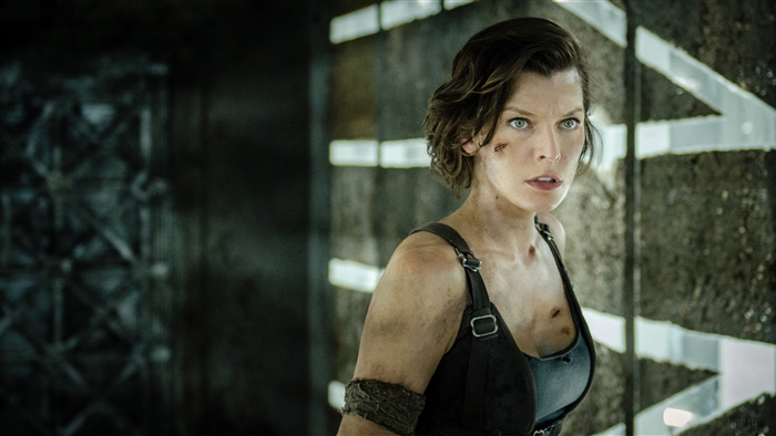 Alice from Resident Evil 4K