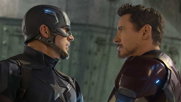 Captain America and Iron Man from Avengers 4K