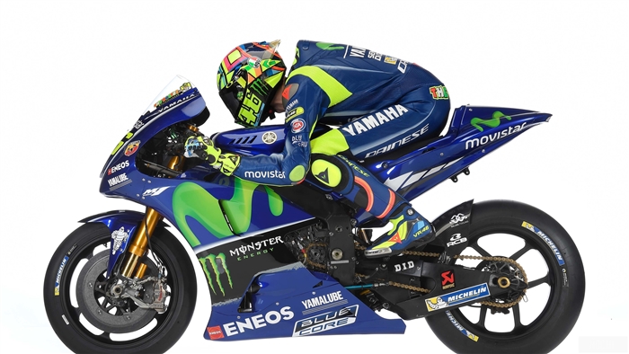 Valentino Rossi on a Yamaha YZR M1 4K