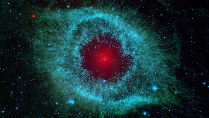 Helix Nebula in Deep Space 4K