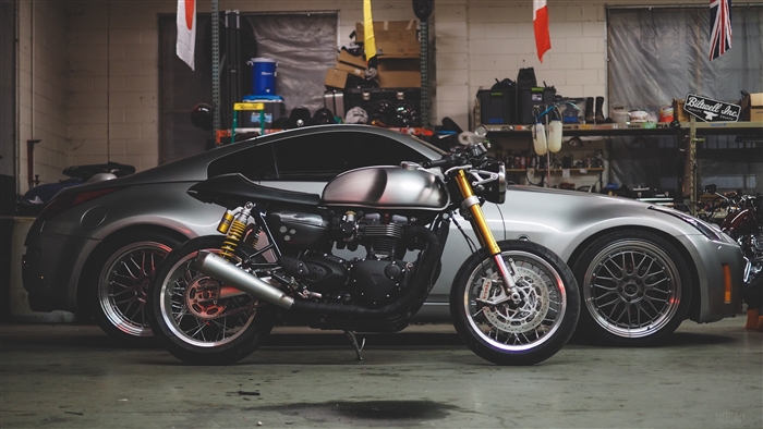 Motorcycle and car in a garage 4K