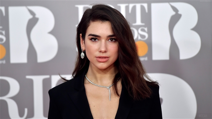 Dua Lipa at The BRIT Awards 4K