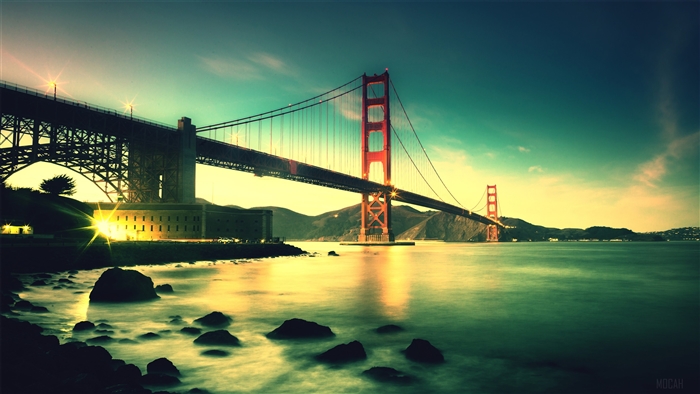 Golden Gate Bridge