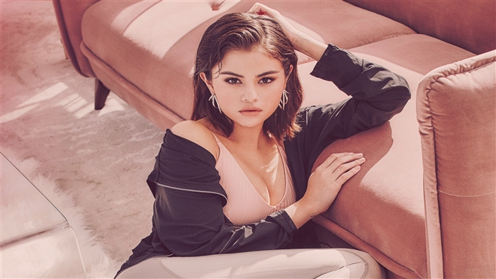 Selena Gomez for Puma 4K