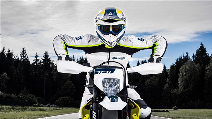 2017 Husqvarna 701 Supermoto