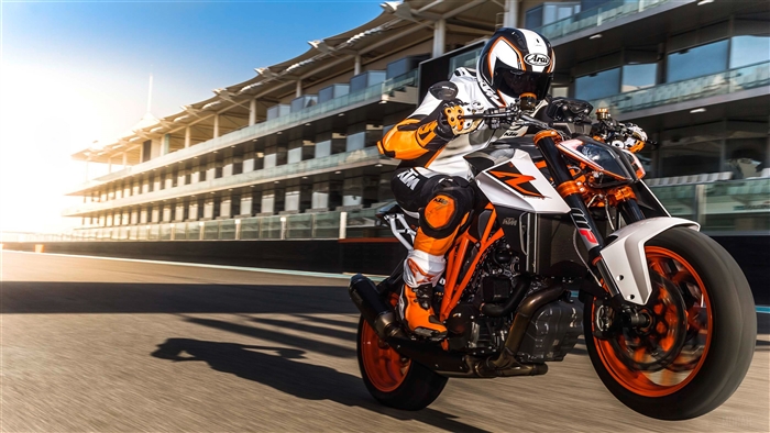 2017 KTM 1290 Super Duke R