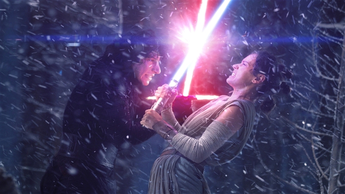 Rey and Kylo Ren Lightsaber Fight 4K