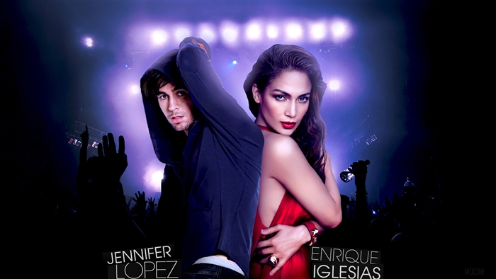 Jennifer Lopez and Enrique Iglesias on stage