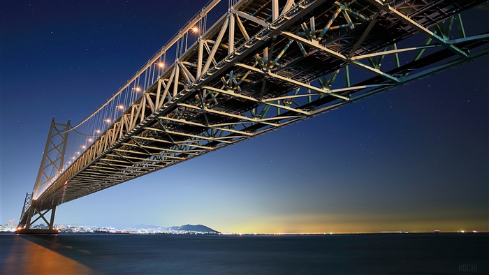 Akashi Kaikyo Bridge at night 4K