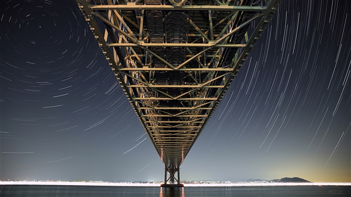 Pearl Bridge Star Trails 4K
