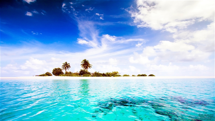 Diggiri Island Maldives 4K