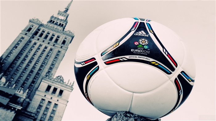 UEFA Euro 2012 Official Match Ball 4K