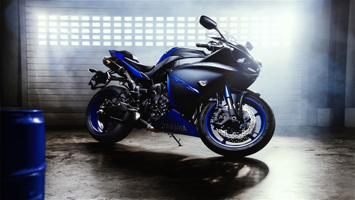 2015 Yamaha YZF R1
