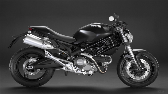 Ducati Monster 696