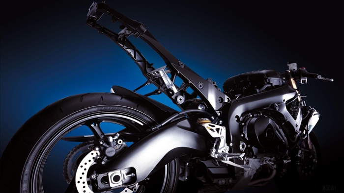 Suzuki GSX-R1000 Motorcycle Rear 4K