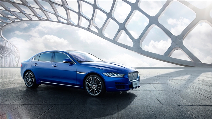 2018 Jaguar XEL