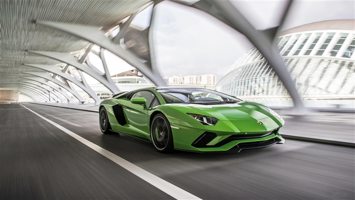 2017 Lamborghini Aventador S